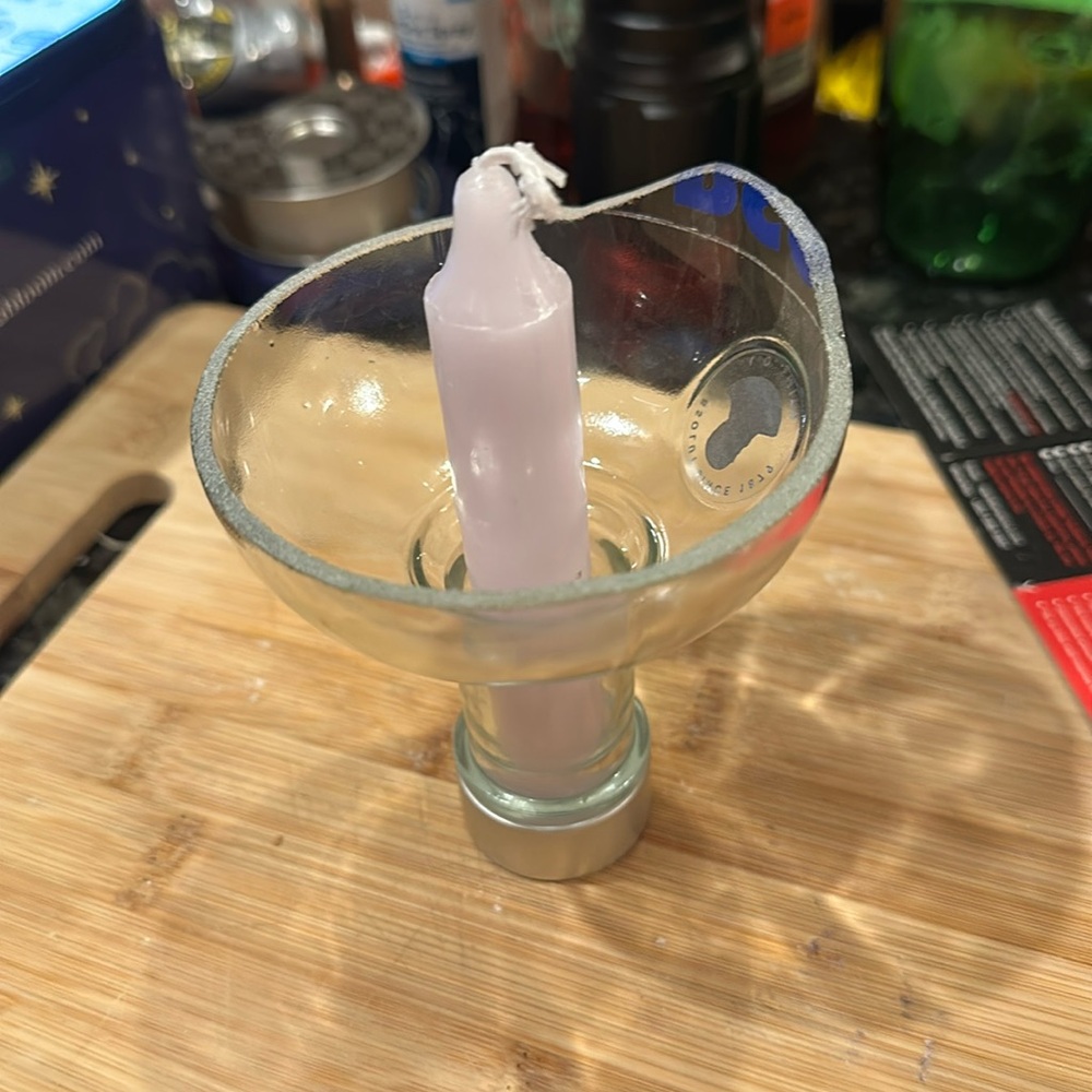 Candle holder